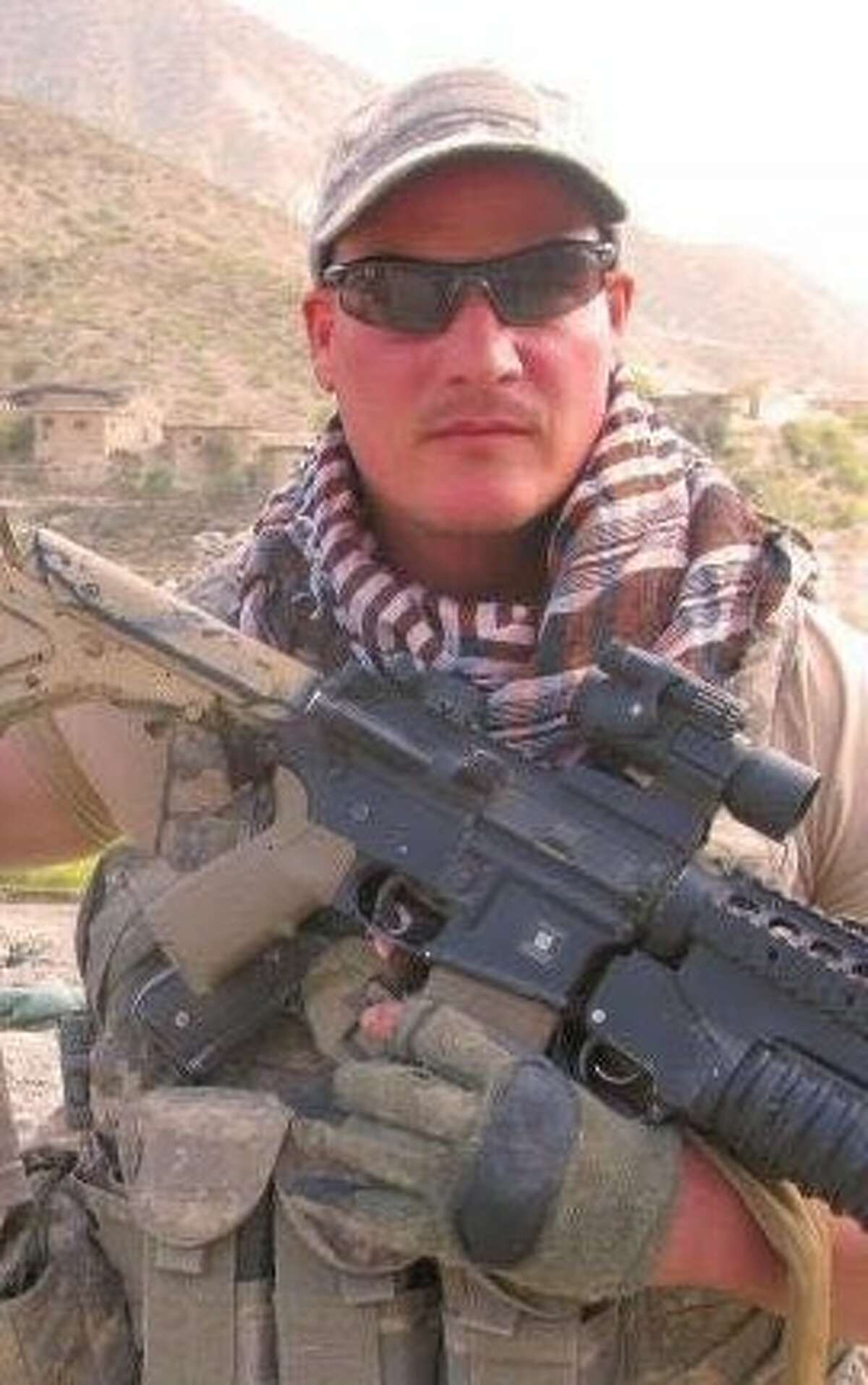 Chad Artimovich, USMC-Army, specialist