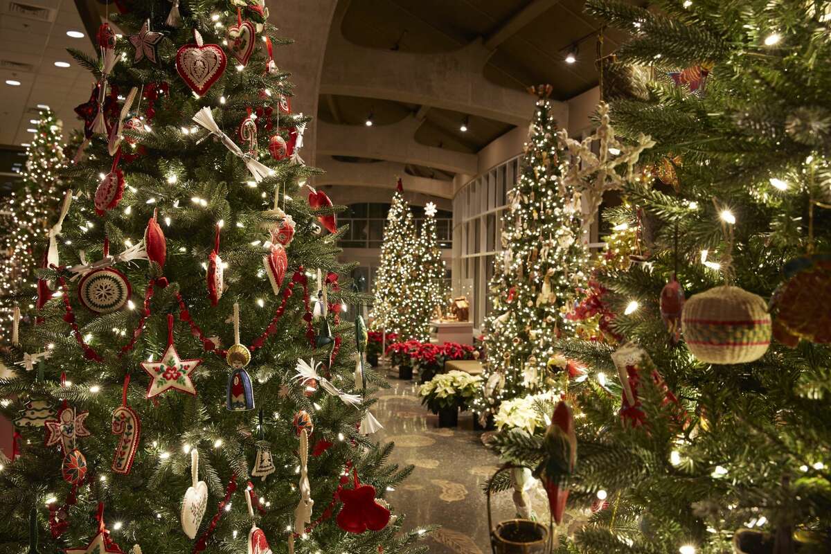 Meijer Christmas Dinner 2022 Meijer Gardens Announces Holiday Schedule In Grand Rapids