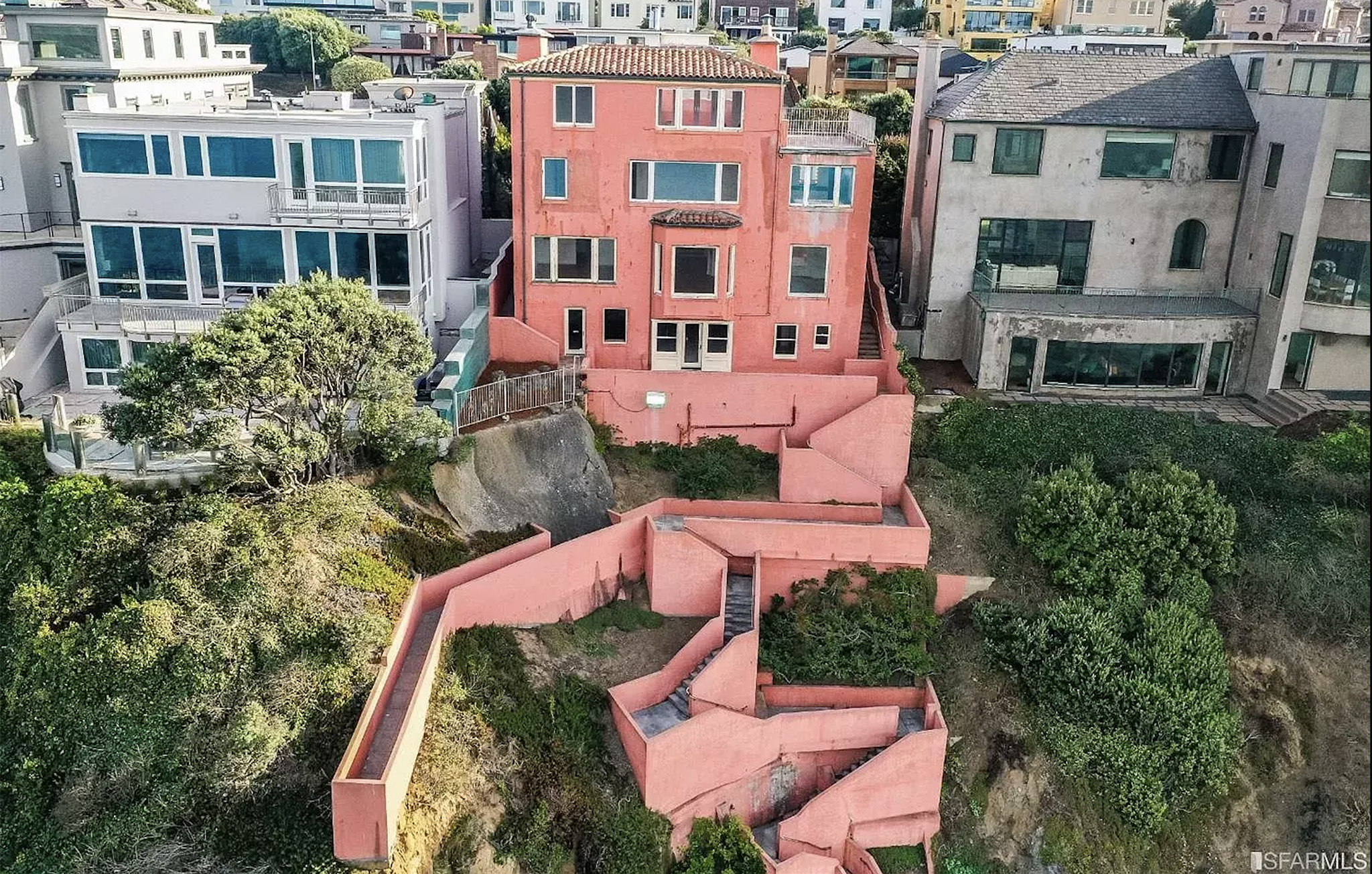 Video House Tour: Seacliff manse with private beach access and