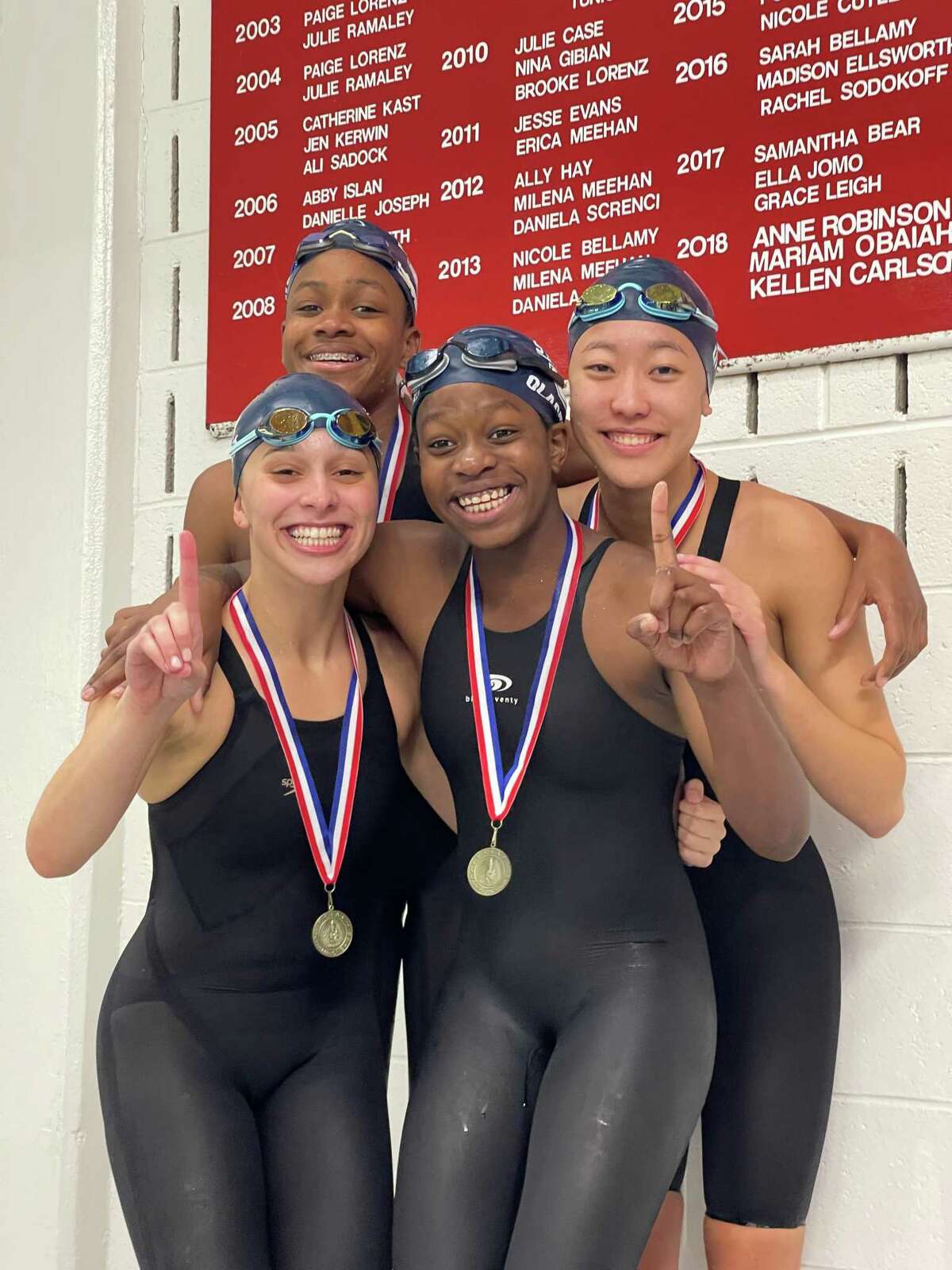 Staples’ Ella Alpert, Annam Olasewere, Ayaan Olasewere and Jessica Qi time of 1:36.27 was good for a new FCIAC record in the in 200-freestyle relay. The foursome qualified second for the Class LL championship.