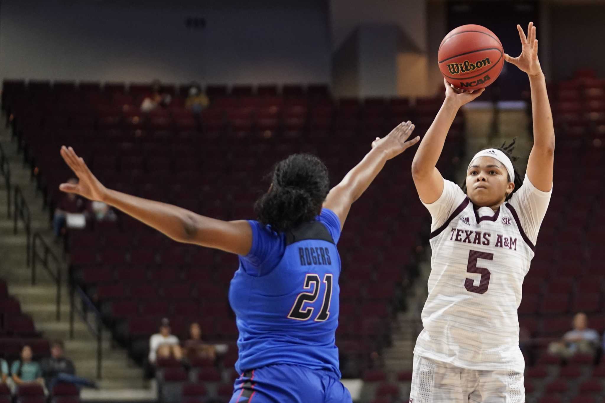 Jordan Nixon leads No. 24 Texas A&M women over DePaul