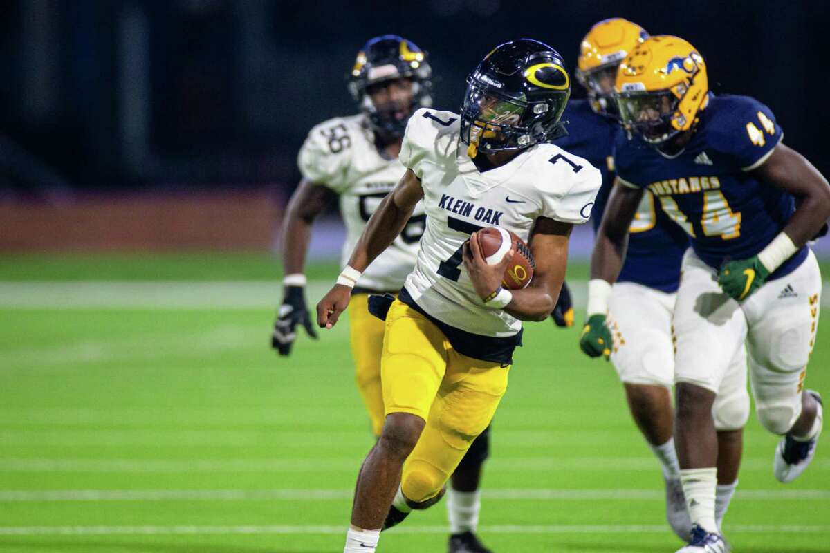 Northwest Houston football: Tomball shocks Cy Park, Klein Oak advances