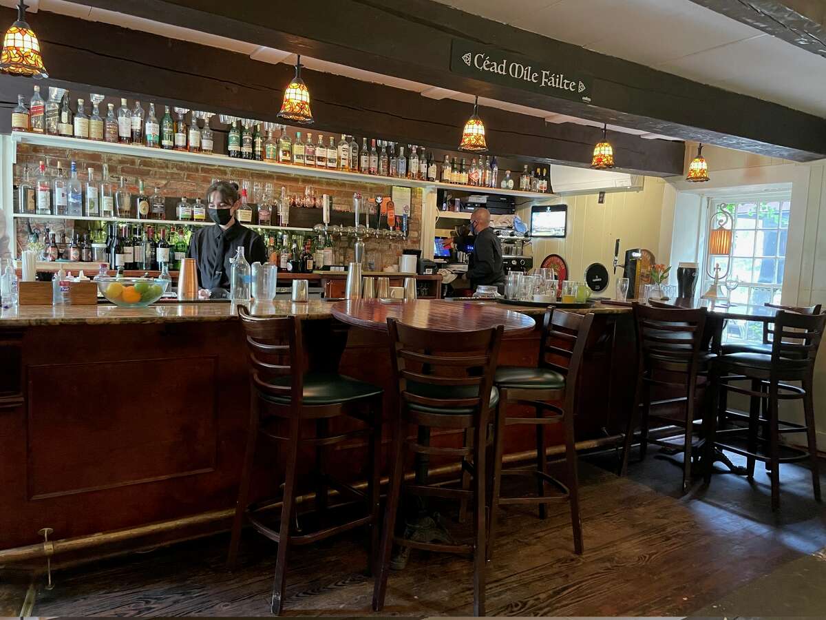 Take a breather from your ancient agenda at Garvan, an Irish pub set in an 18th-century house. 