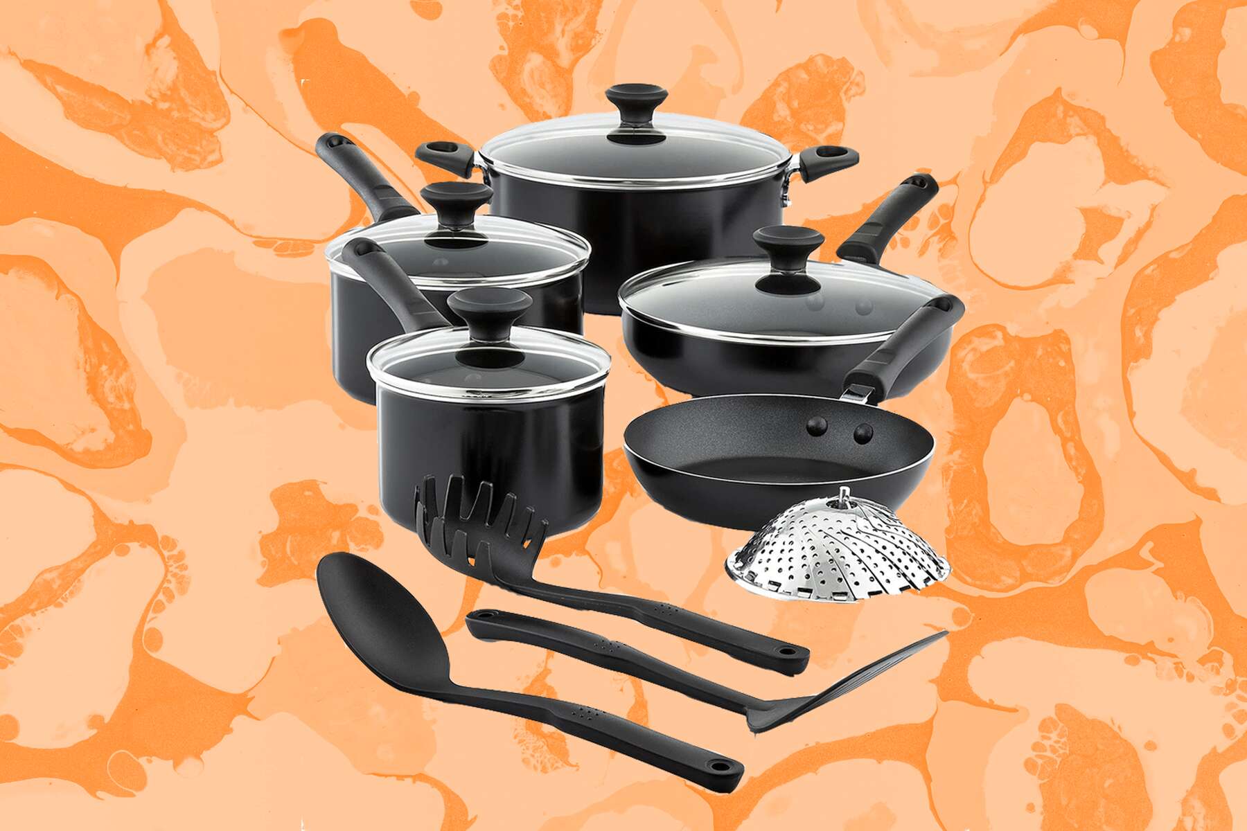 Macy's has cookware sets on sale
