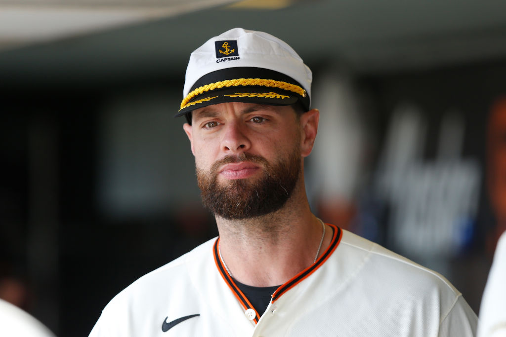 Brandon Belt staying with San Francisco Giants, accepts $18.4 million  qualifying offer - ESPN