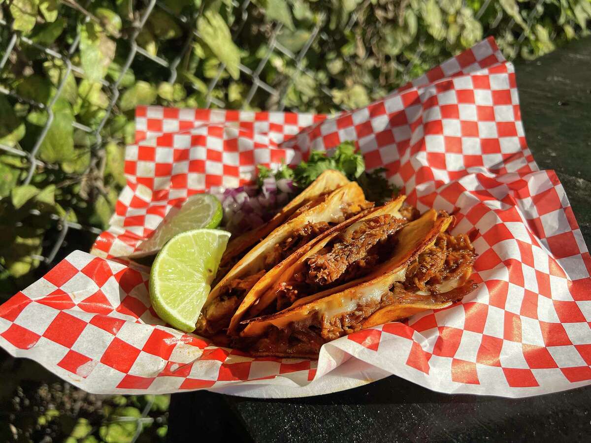 San Antonio’s El Remedio Mexican food truck keeps birria craze going