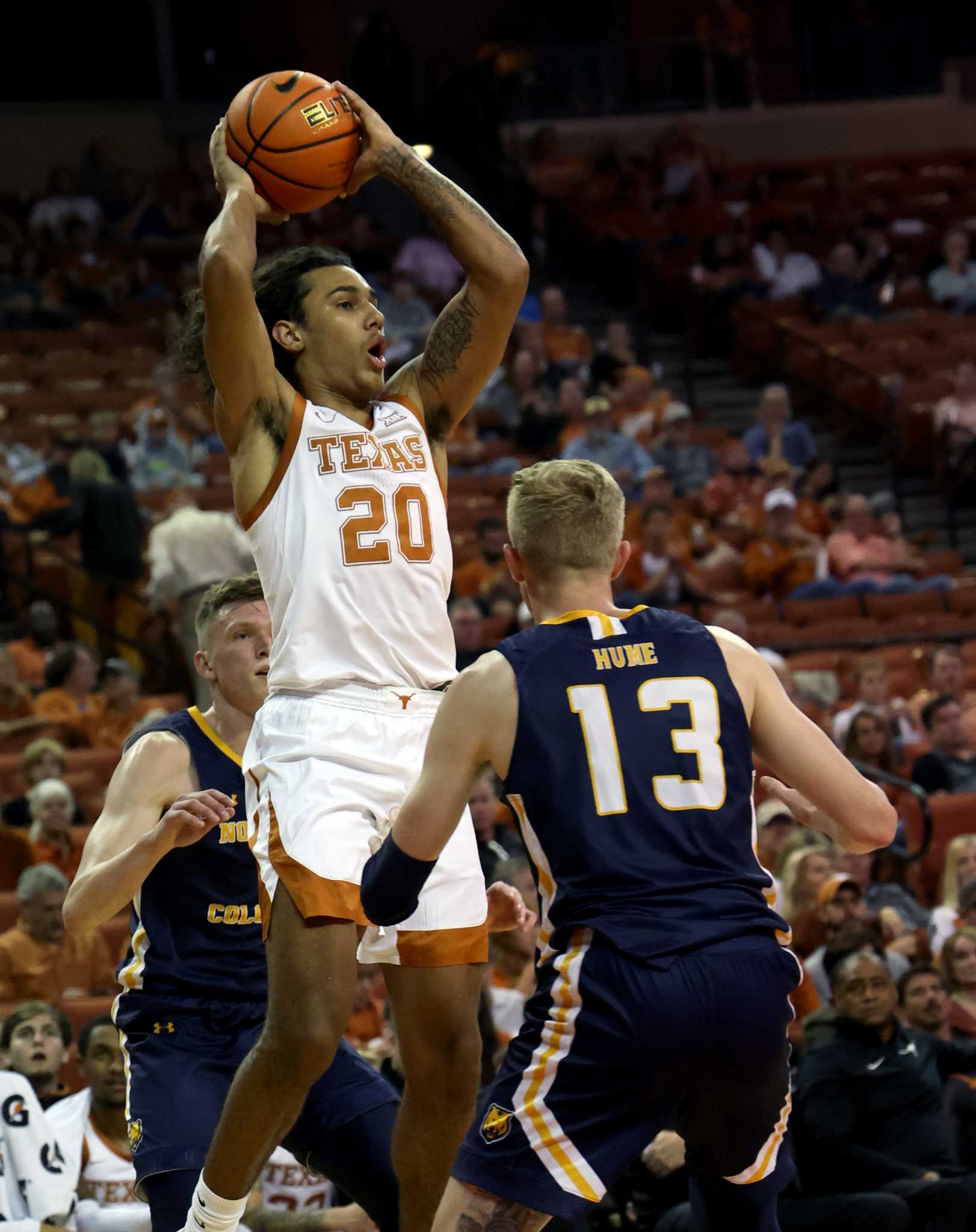 Texas Freshman Jaylon Tyson Transferring After Just 8 Games