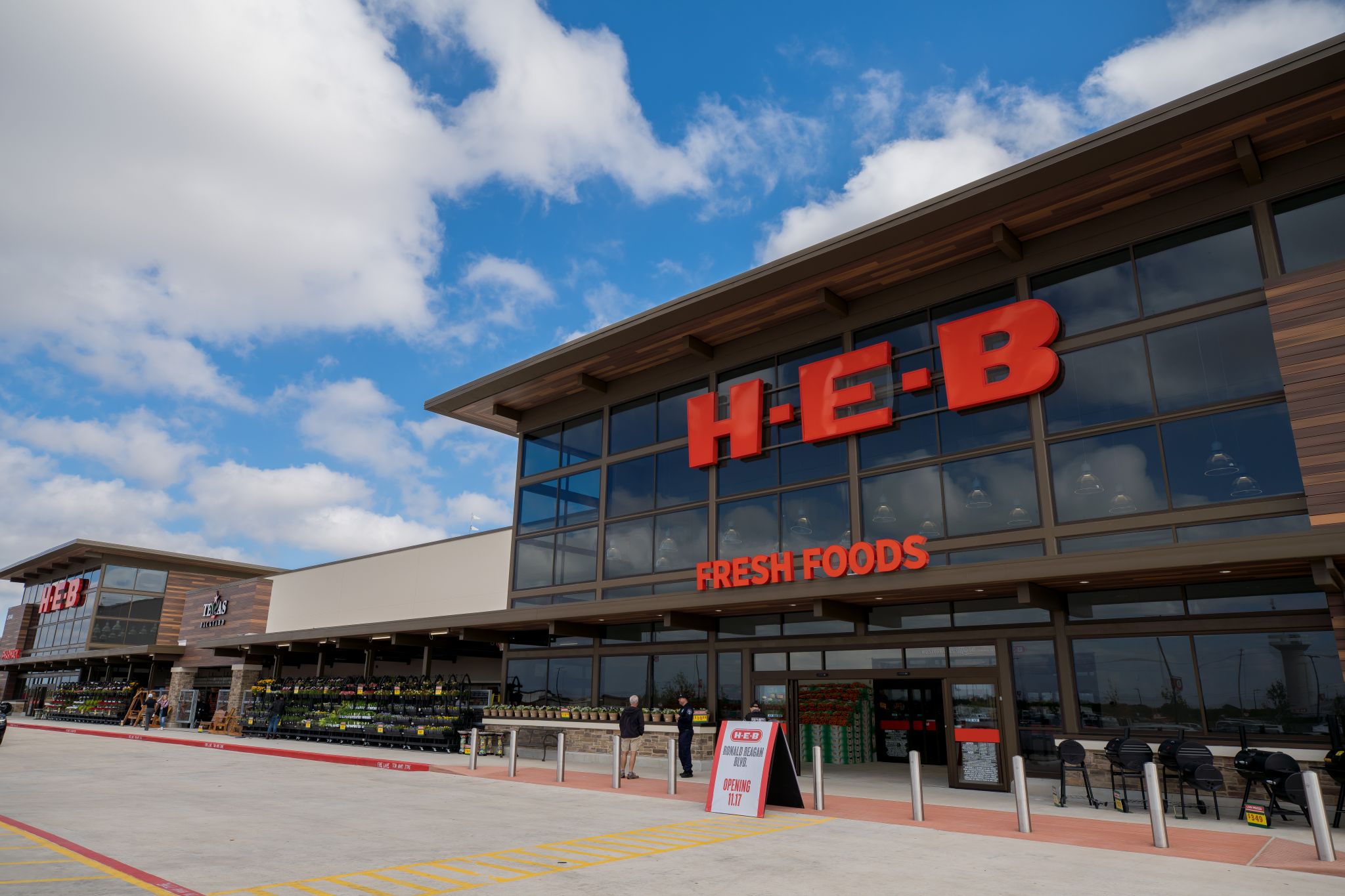 Iowa Grocery Chain Won t Expand Into H E B Dominated Texas