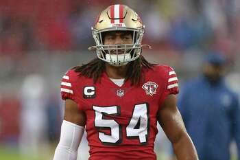 San Francisco 49ers linebacker Fred Warner (54) defends during an