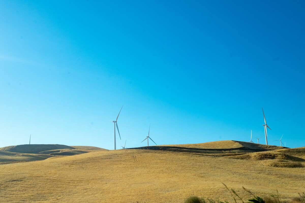 Wind turbines visible along Altamont Pass near Tracy. The National Audubon Society has sued Alameda County over its controversial approval of a new wind turbine project that has long been hazardous to migratory species such as the golden eagle. 