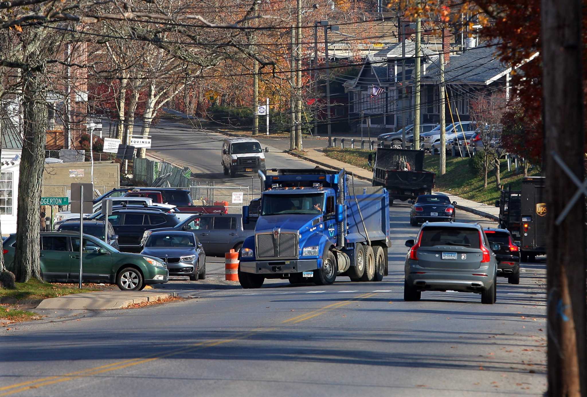 After traffic concerns, developers tweak Noroton Heights plan to get initial OK from Darien Planning Commission - Vimarsana News