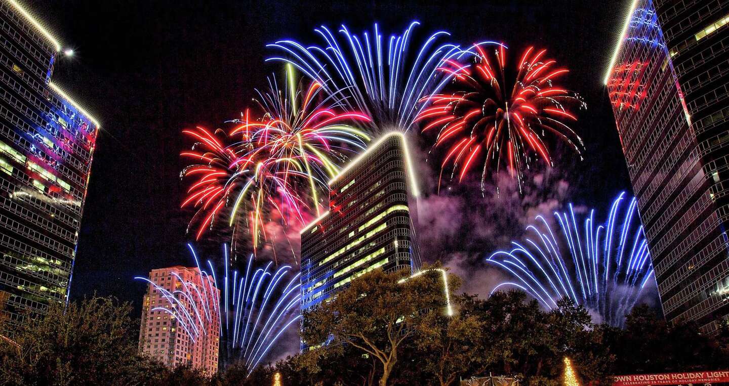 Houston tree lighting in Uptown Thursday ushers in holiday season