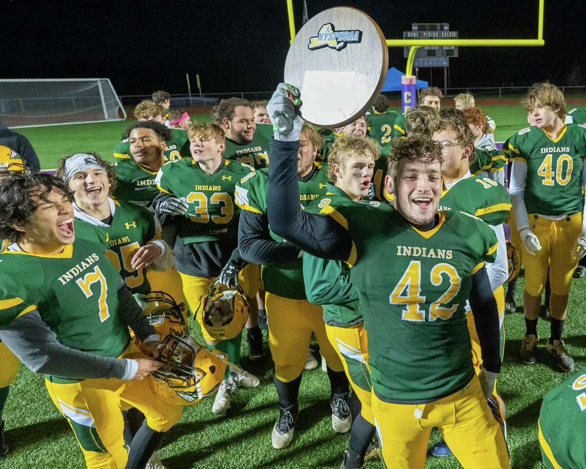 Ravena football coach Gary VanDerzee still going strong