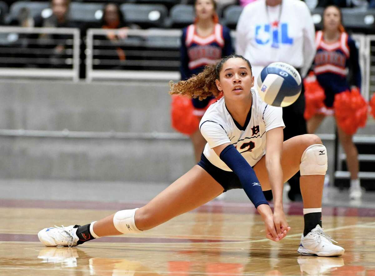 Brandeis moves into the 6A state volleyball final