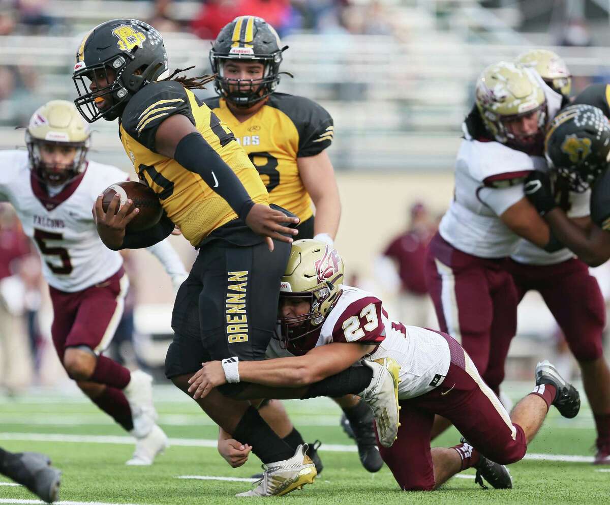High school football Brennan 63, Los Fresnos 10