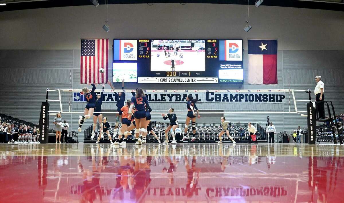 Brandeis outlasts Keller for 6A state volleyball title