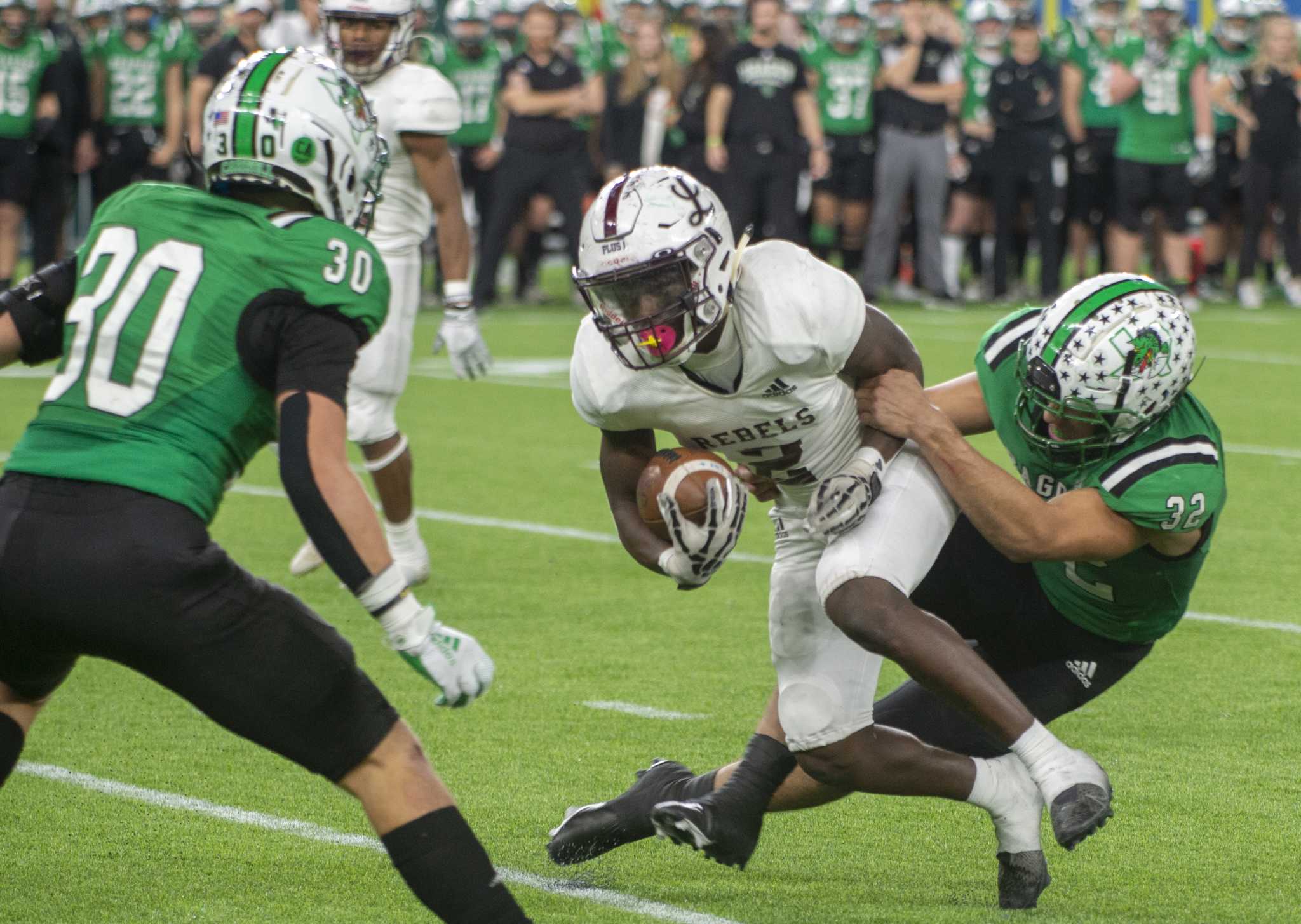 HS FOOTBALL Southlake Carroll smothers Legacy’s offense in playoff rout
