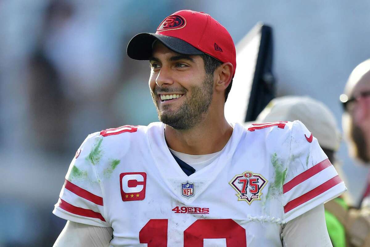 49ers' Jimmy Garoppolo throws early and leaves in training camp