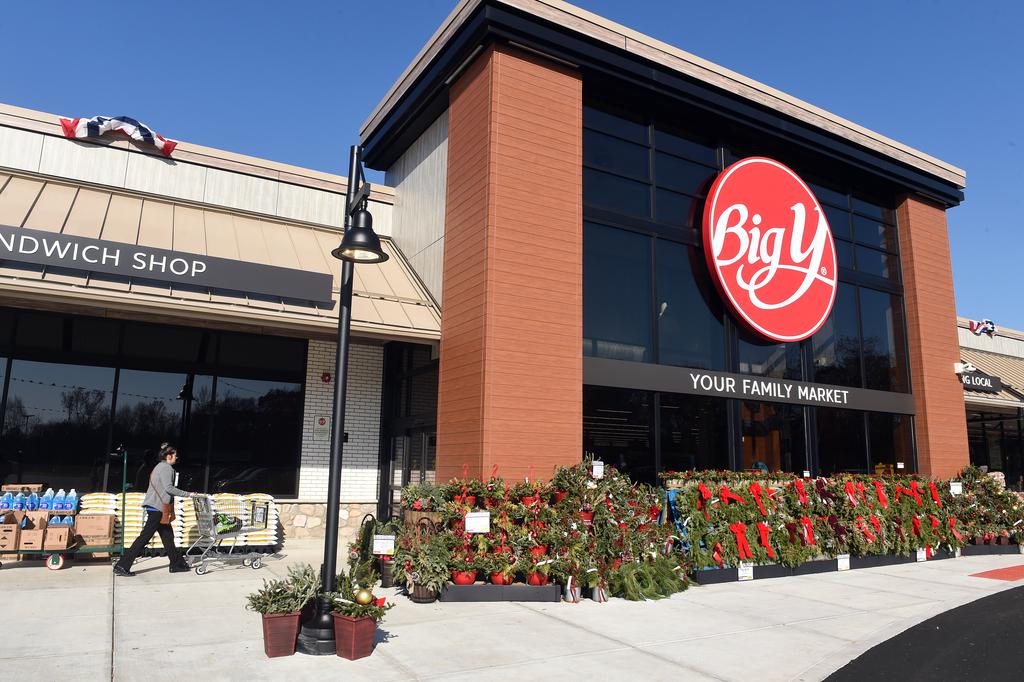 Big Y is coming to the Westfarms mall. Here's the latest on its arrival