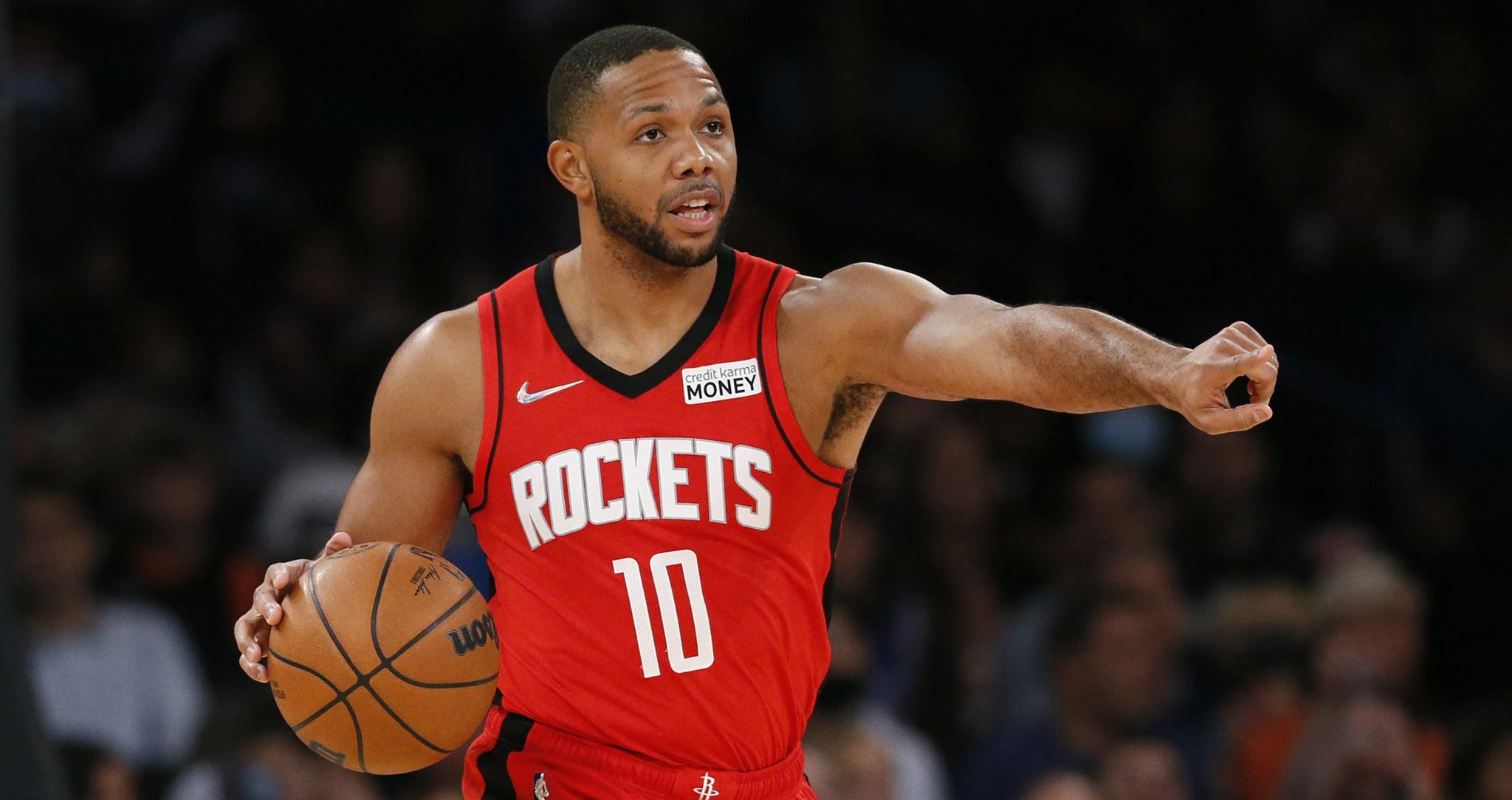 Rockets' Eric Gordon adjusts to the point