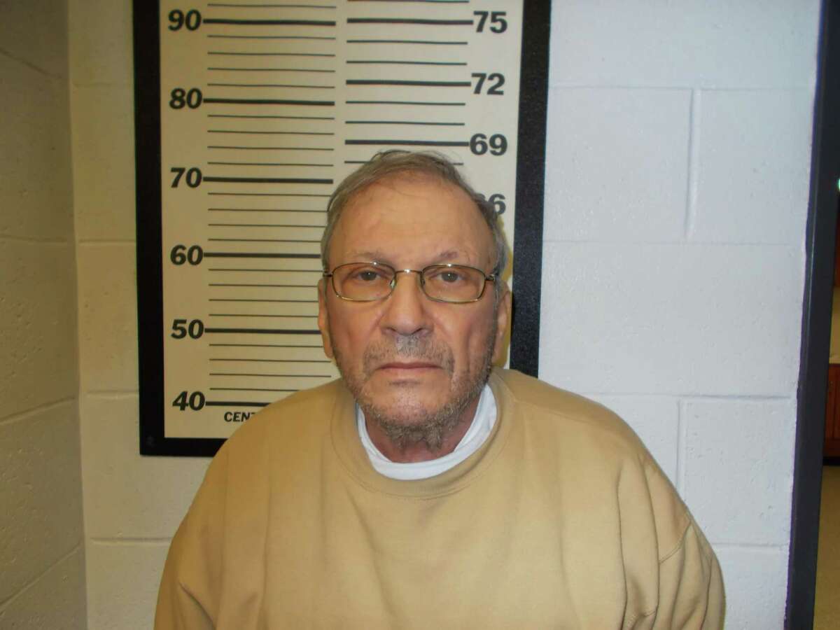 Robert Mills, 74