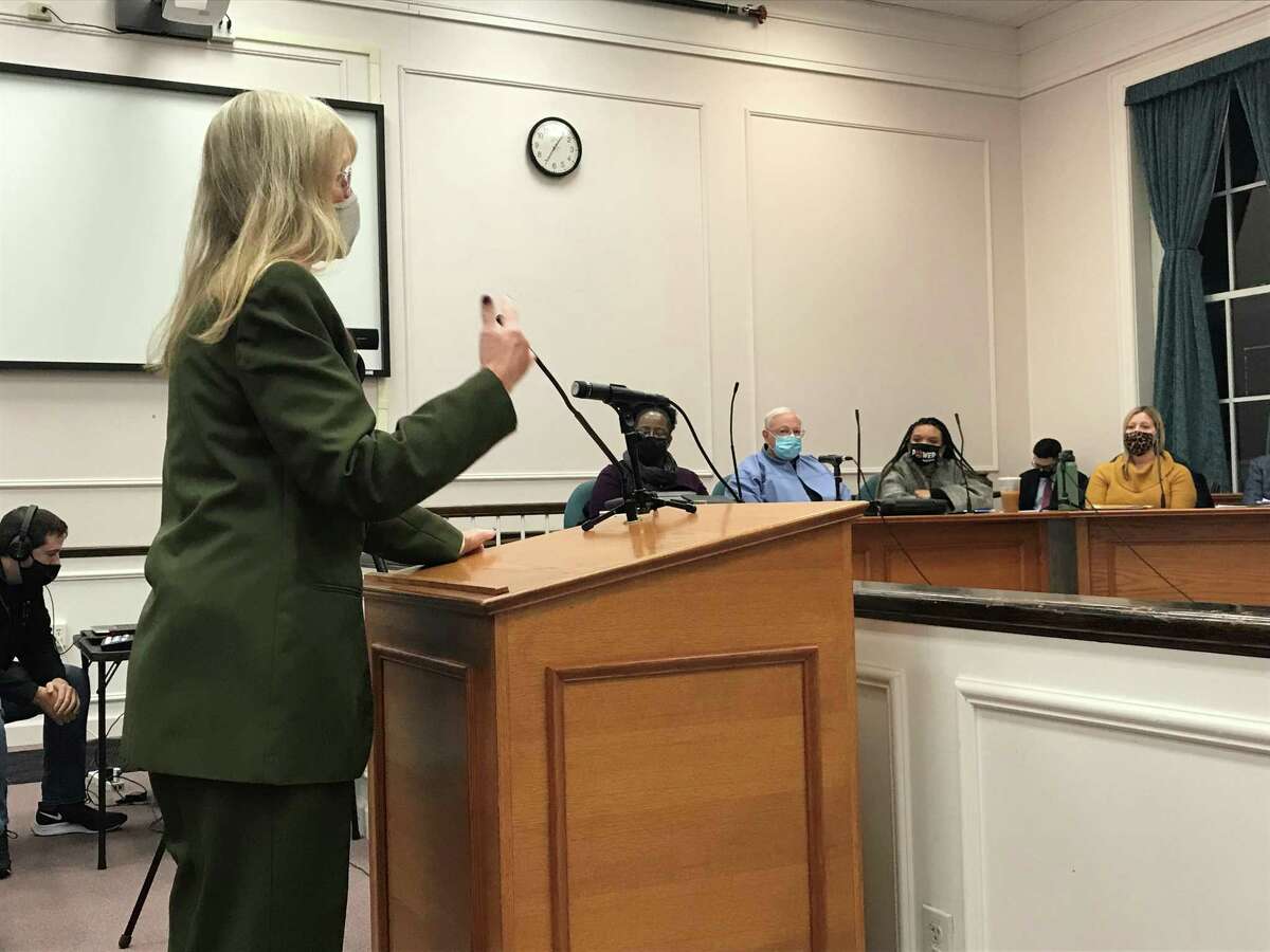 West Haven Mayor Nancy Rossi testifies in support of a proposal from New England Brewing Co. to enter a lease with the city at a Rock Street property on Nov. 23, 2021.