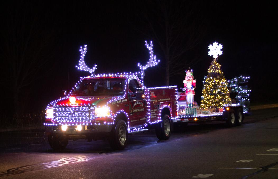 Dashing Through Downtown: Don't miss Middletown's holiday parade Dec. 4 - Vimarsana News