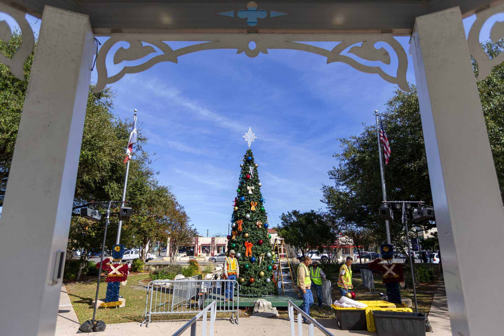 When Is The Christmas Parade In Boerne Texas 2022 Dickens On Main To Kick Off Multi-Weekend Holiday Celebration In Boerne