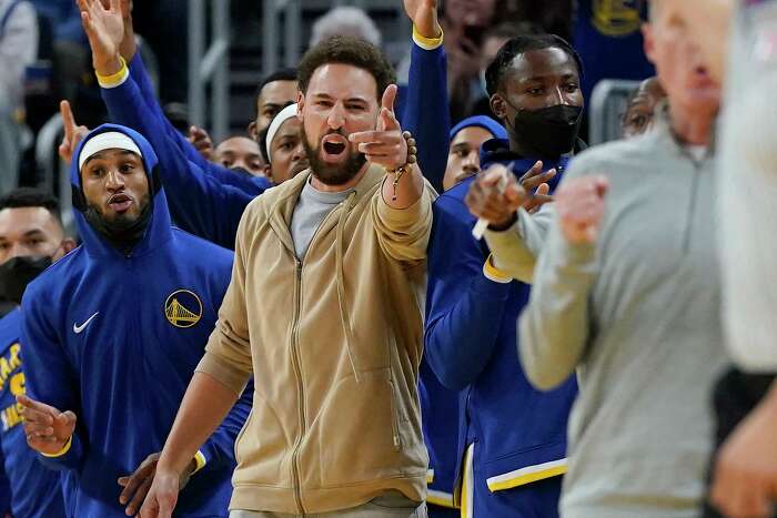 Klay Thompson says he can 'co-captain' with Brandon Belt