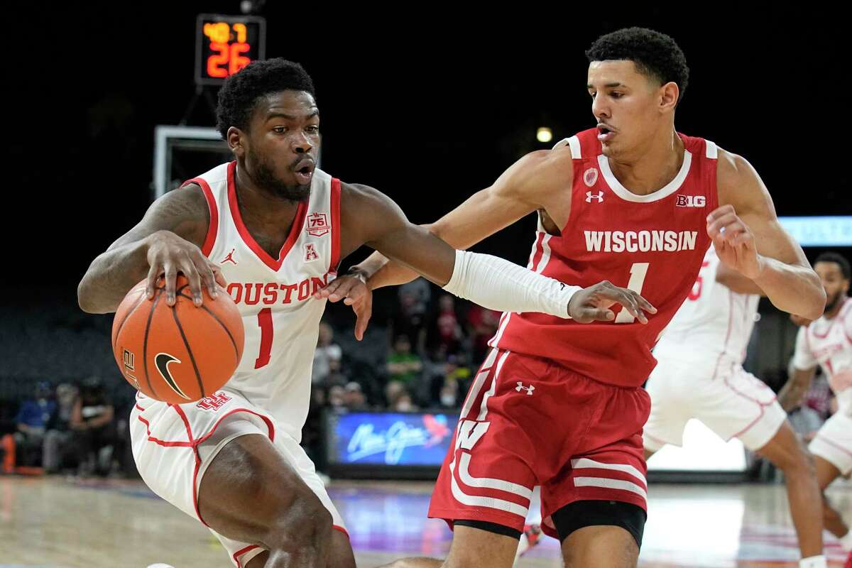 Slow start too much for UH to in loss to Wisconsin at Maui