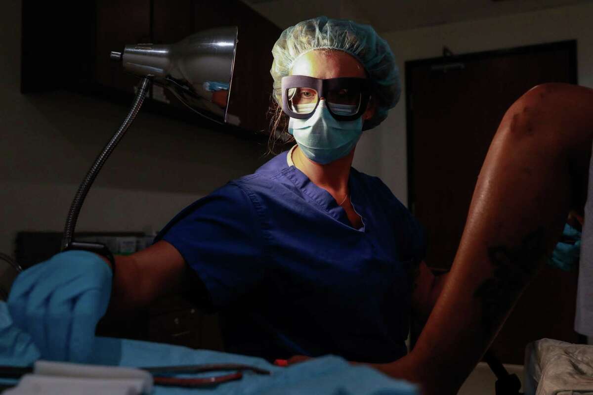 Dr. Rebecca Taub performs a surgical abortion at the Trust Women clinic in Oklahoma City. 