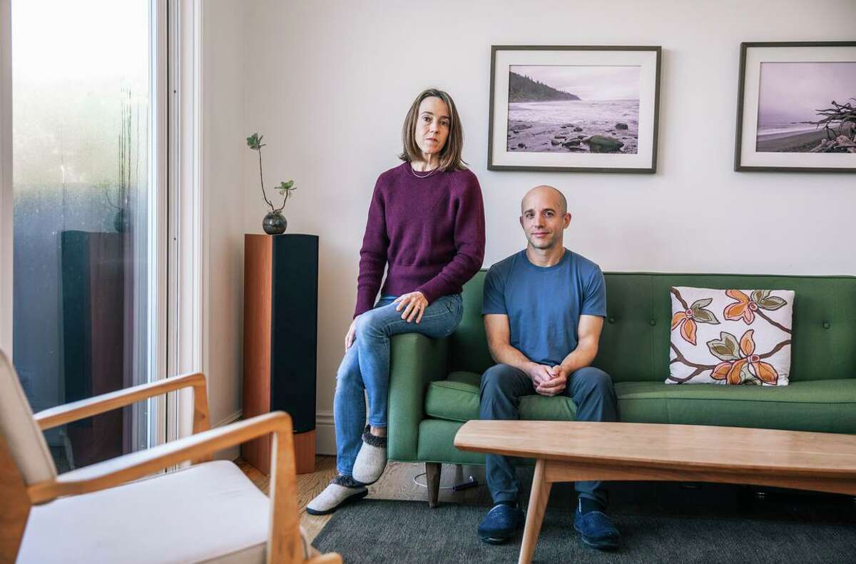 Maya Petersen and husband Joshua Schwab helped build a mathematical model that provides COVID forecasts for San Francisco and other counties.