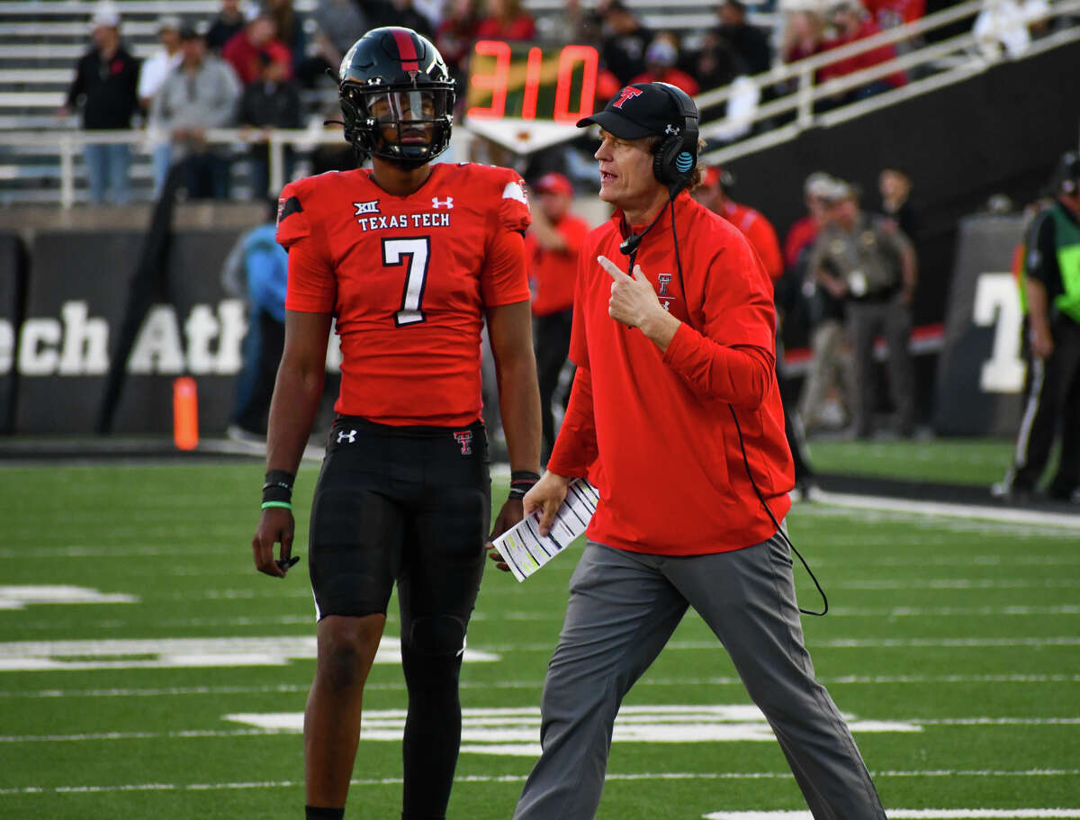 New head coach Joey McGuire announced that Sonny Cumbie will return as Texas Tech's offensive coordinator next season. Cumbie is currently the interim head coach through the end of the season. 