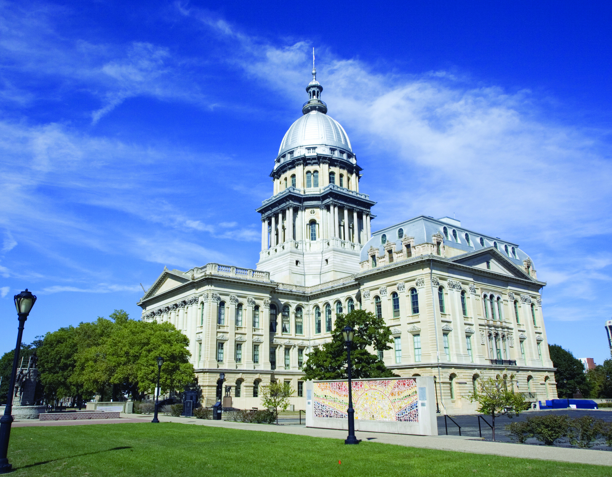 Gov. Pritzker signs five new bills into law, including bipartisan legislation - Vimarsana News