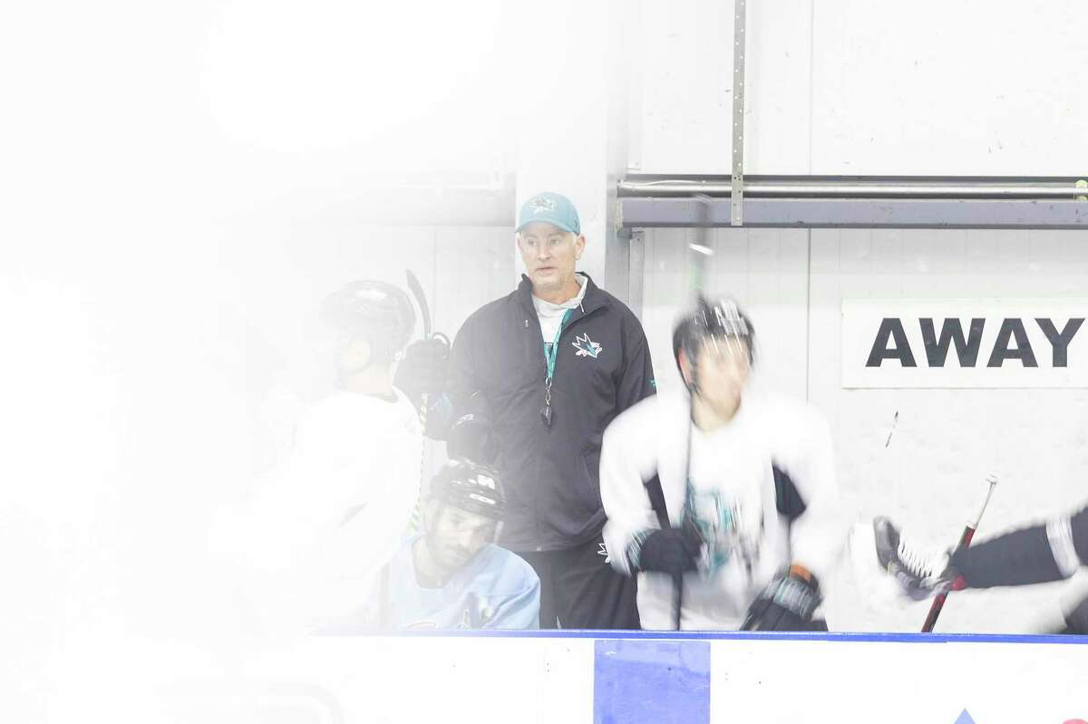 Roy Sommer, head coach of the San Jose Barracuda and an Oakland native, center, is seen during team practice at Solar4America Ice Rink in San Jose, Calif. Tuesday, Nov. 16, 2021.