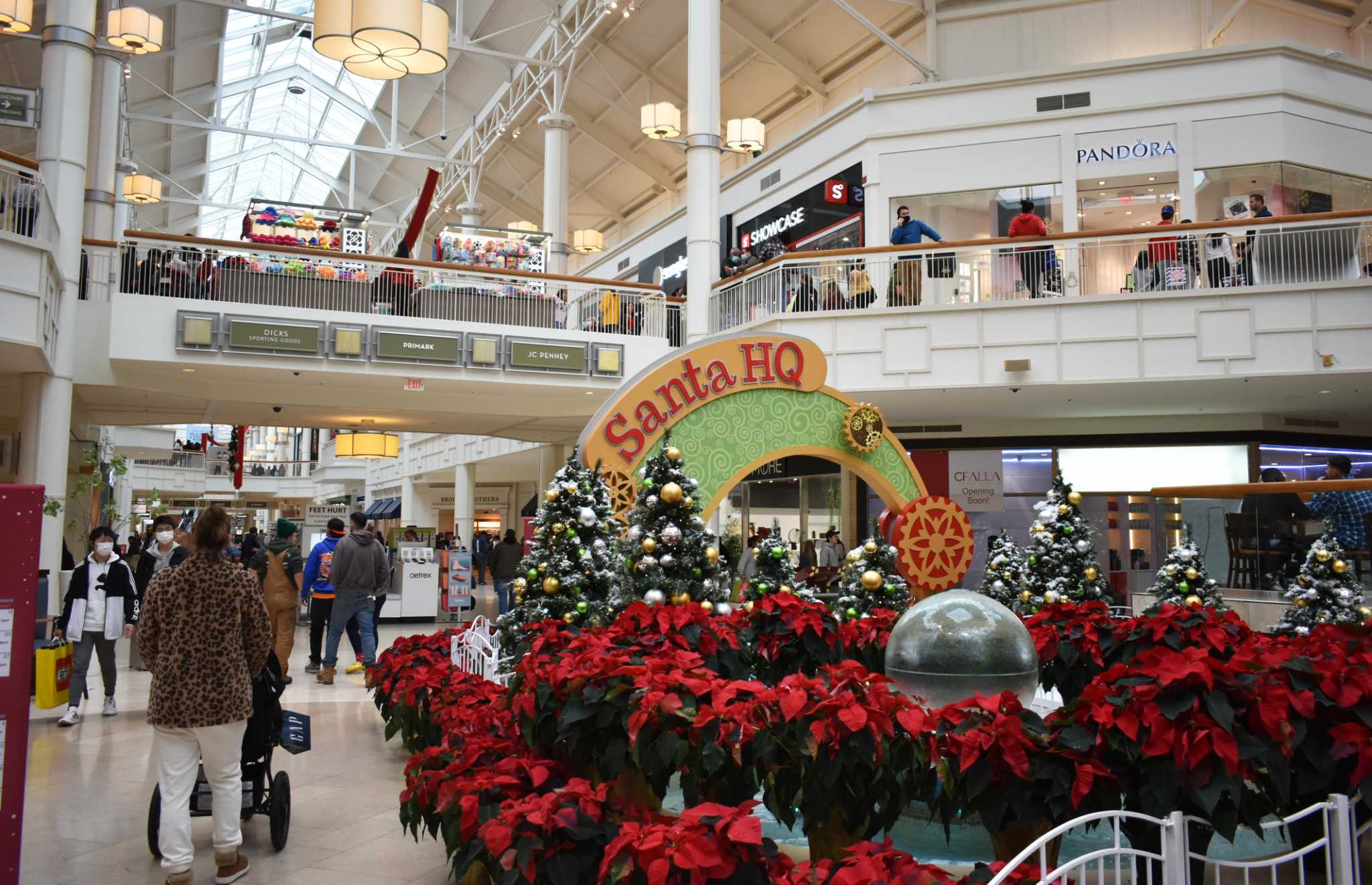 From the heart of Norwalk to Danbury Fair, a mixed bag on Black Friday - Vimarsana News