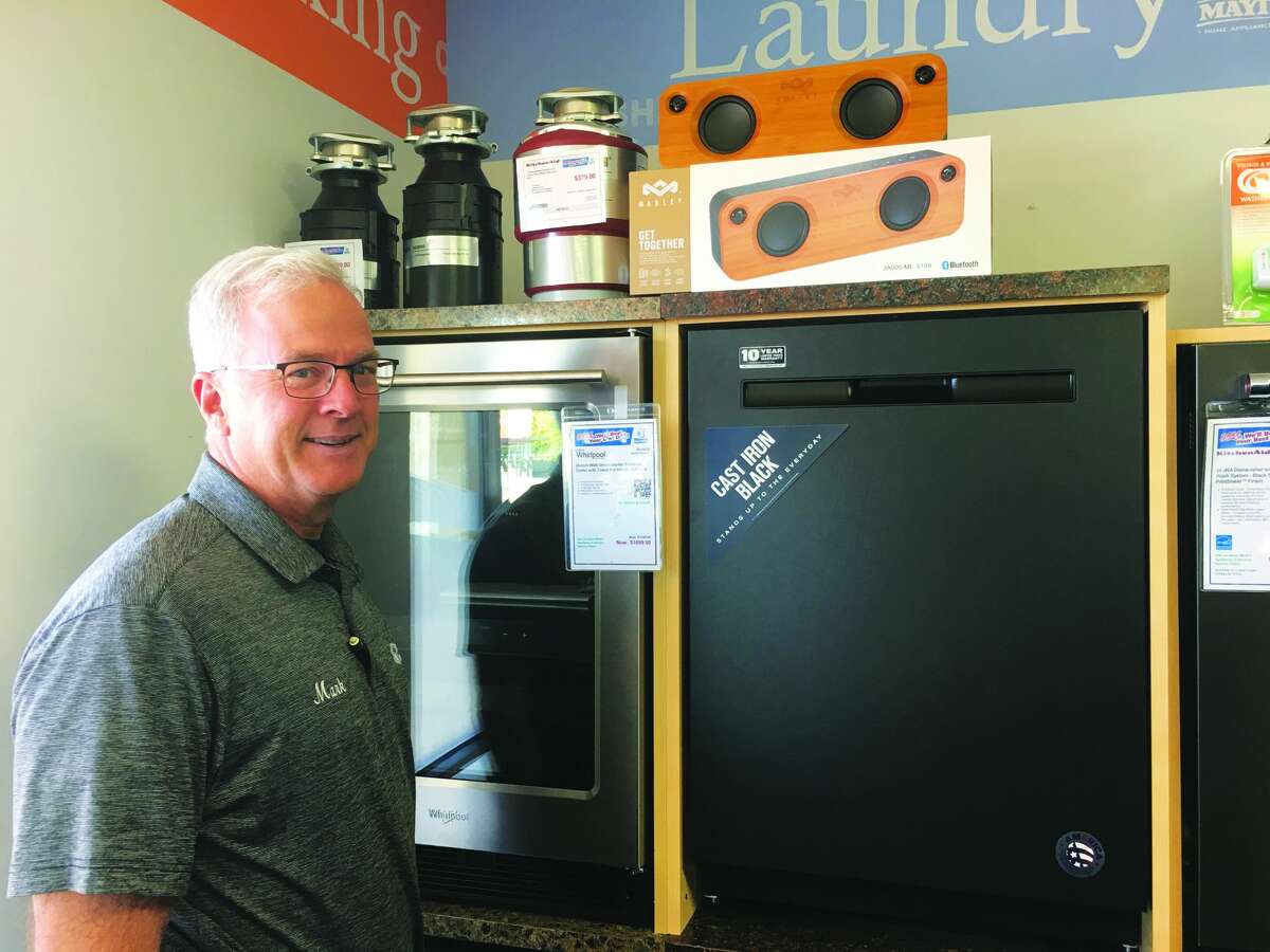 Mark Bradley of Mark’s Appliance, now in its 27th year, opened his first store in Edwardsville in 1994, followed by a second in Jerseyville. Two years ago he added Mark’s Appliance Outlet in Granite City. 