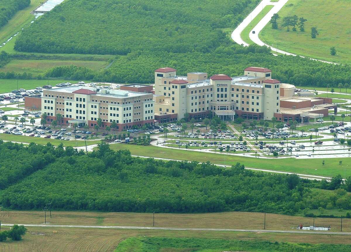 The Medical Center of Southeast Texas in Port Arthur. Photo taken July 24, 2011 Guiseppe Barranco/The Enterprise