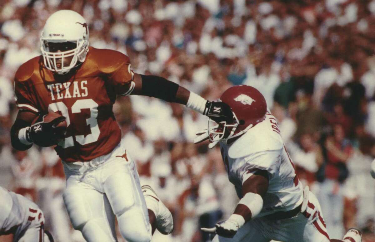 Chris Samuels (23), a former Judson High School star, played running back for Texas from 1987-90.