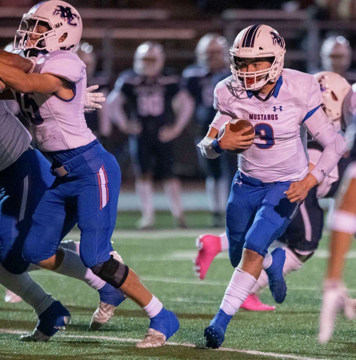 HS FOOTBALL MCS’ star quarterback Rodriguez heading to UTPB
