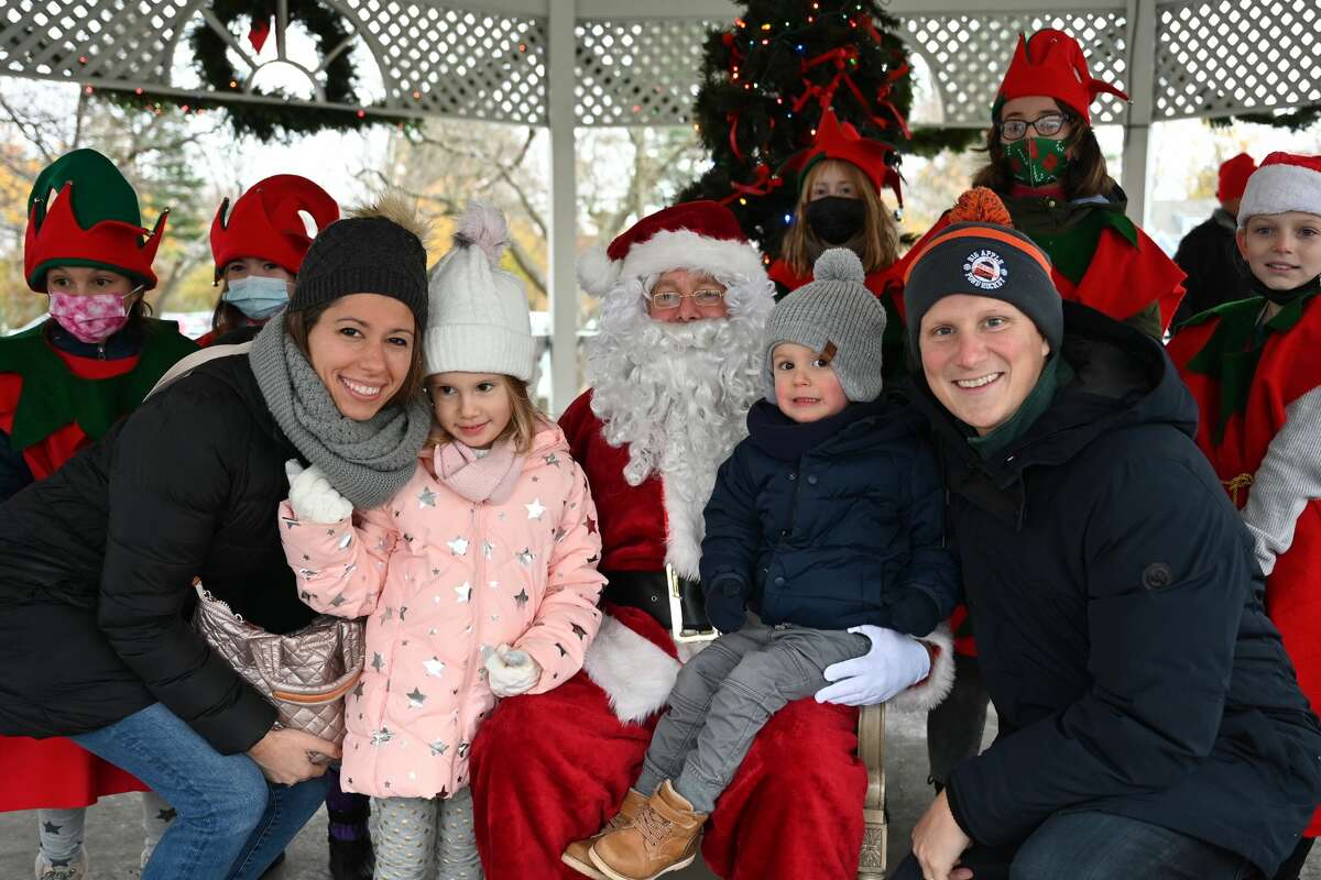 The Fairfield Chamber of Commerce hosted its annual Santa’s Arrival in Fairfield event on Nov. 28, 2021. Children and their families visited with Santa, and guests could also enjoy horse and wagon rides. Were you SEEN?