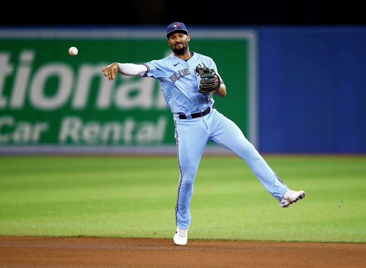 Rangers give shortstop Marcus Semien seven years, $175 million