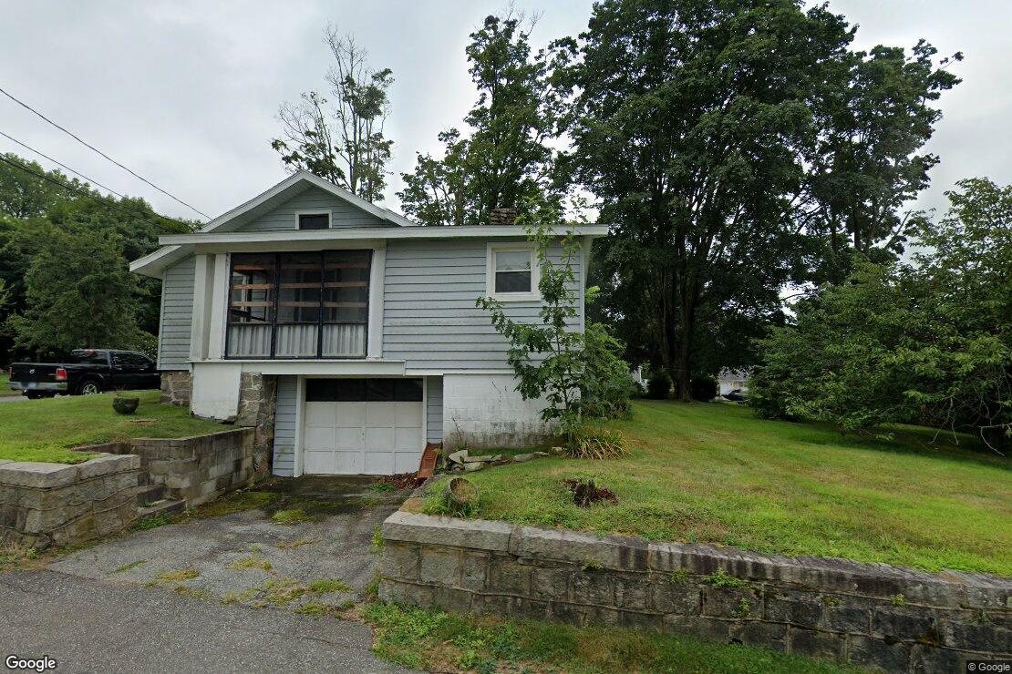 What are the three most expensive homes that sold in Waterford last week? - Vimarsana News