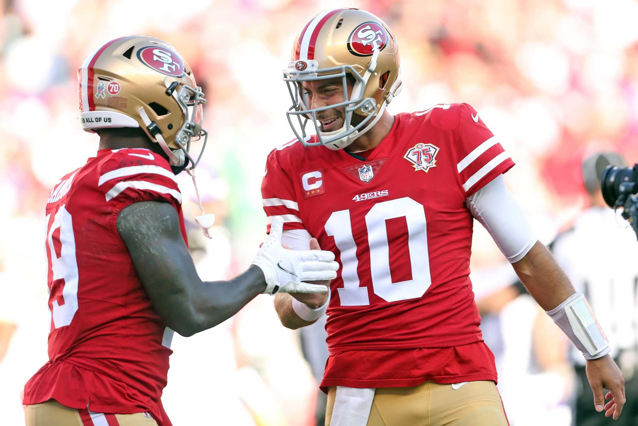 49ers restructure contracts, signaling a Jimmy Garoppolo trade isn’t