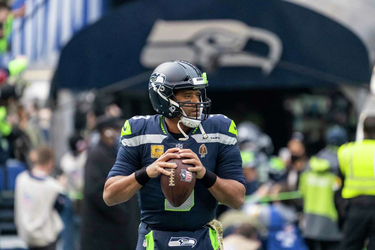 Russell Wilson will lead the Seahawks against Washington at 5:15 p.m. Monday. (ESPN)