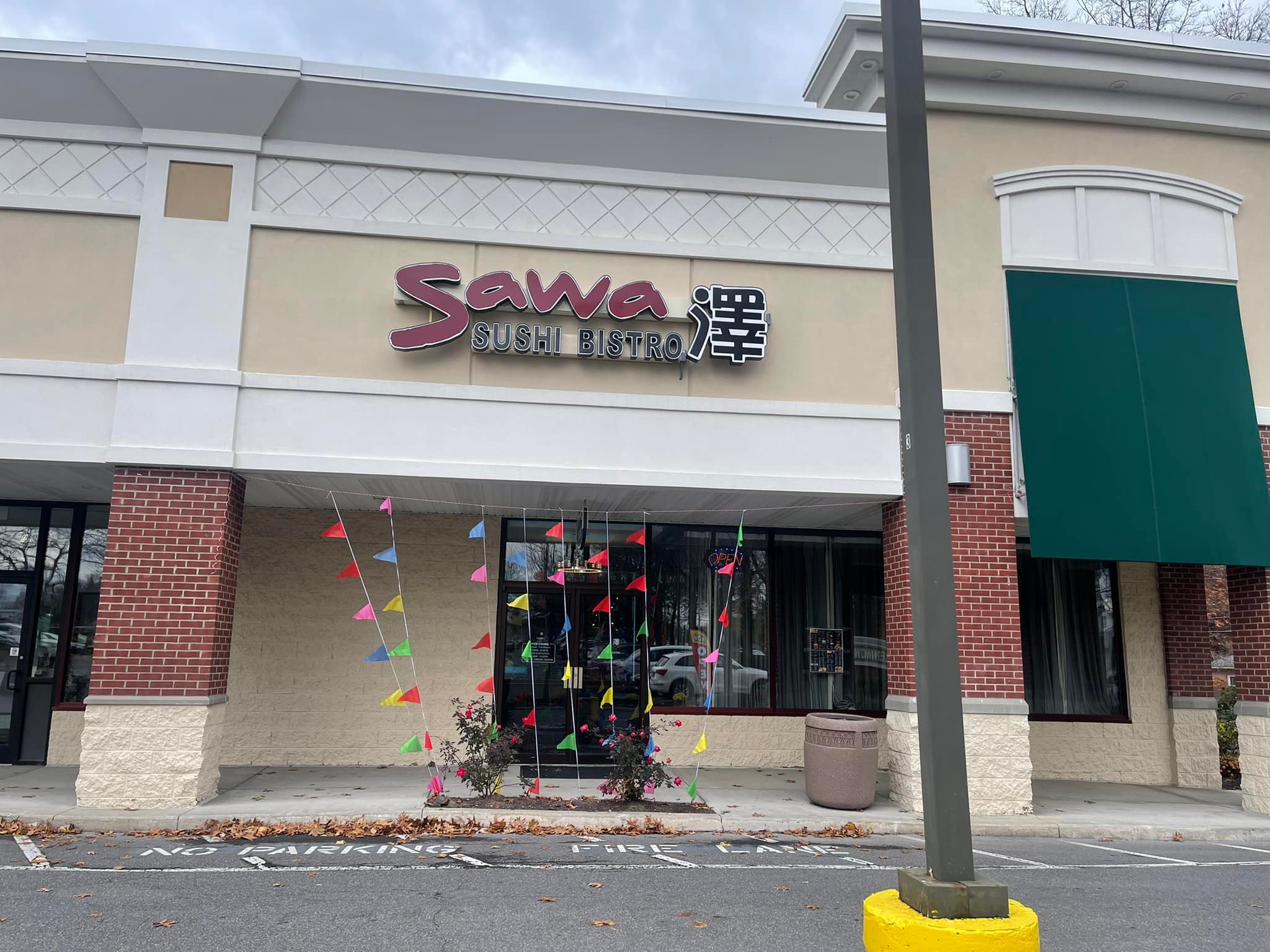 Catching up Sushi in Glenmont, food in north Albany