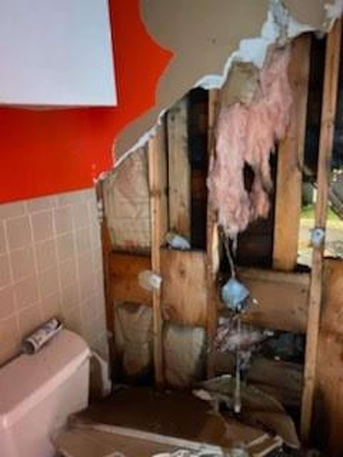 Longtime New Haven restaurant Scarpellino’s aims to reopen after fire