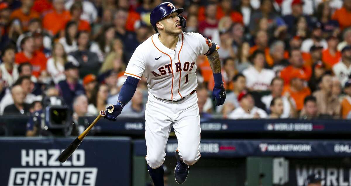 Carlos Correa's departure from Houston is now official, signs