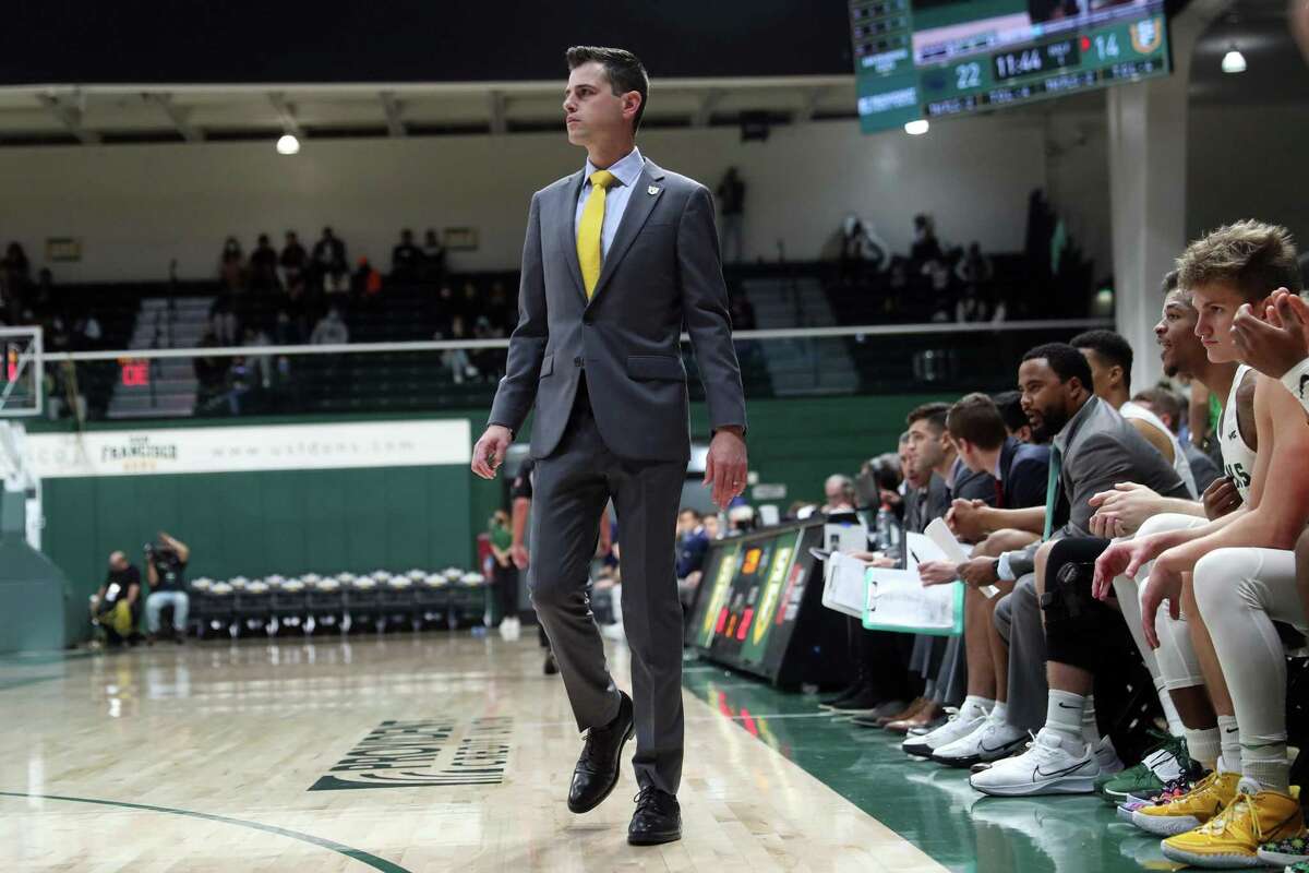 Dons Roll Back the Clock - University of San Francisco Athletics