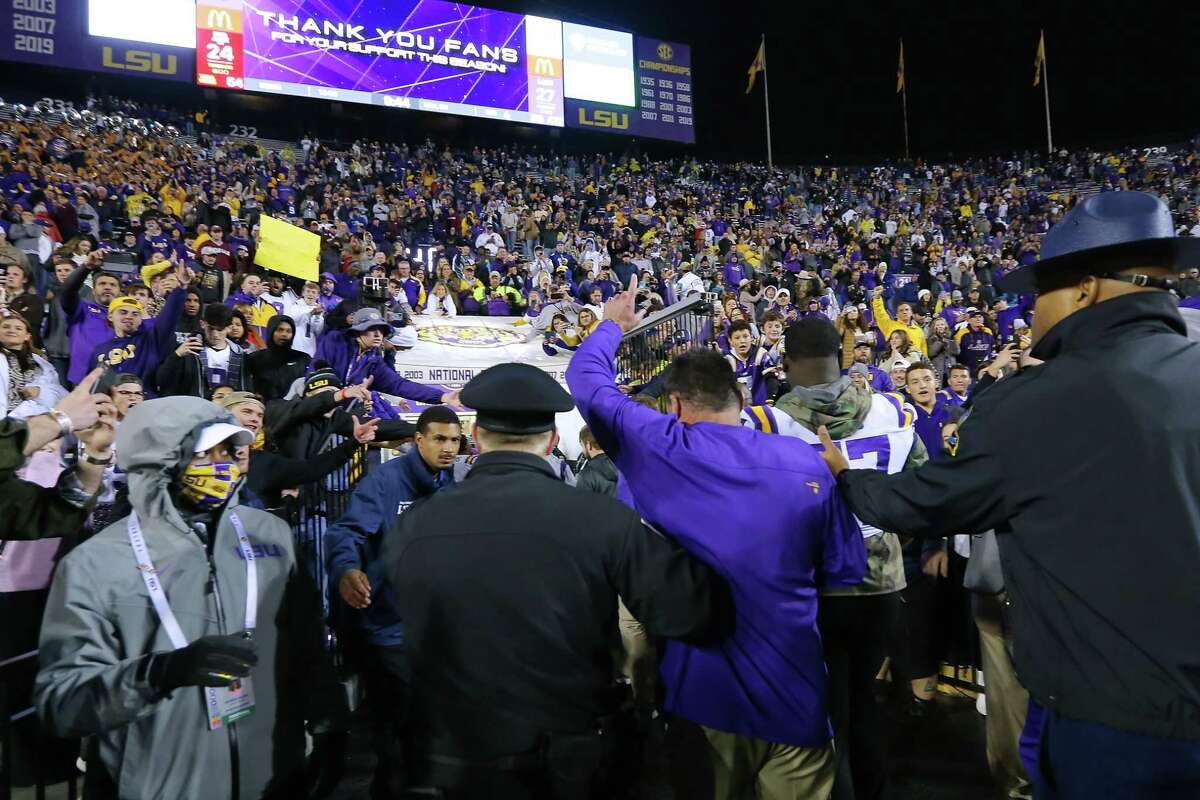 &nbsp;Head coach Ed Orgeron of the LSU Tigers leaves the field for the last time after a win over the Texas A&amp;M Aggies at Tiger Stadium on November 27, 2021 in Baton Rouge, Louisiana.